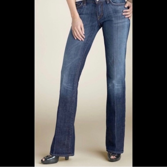 BNWOT Citizens of Humanity Kelly bootcut. Size 26. Hemmed to  5’2” - Picture 2 of 5